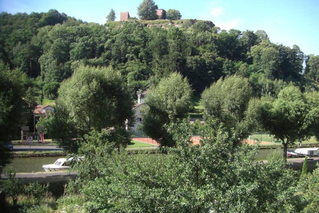 Gîte du canal Lutzelbourg Extérieur photo